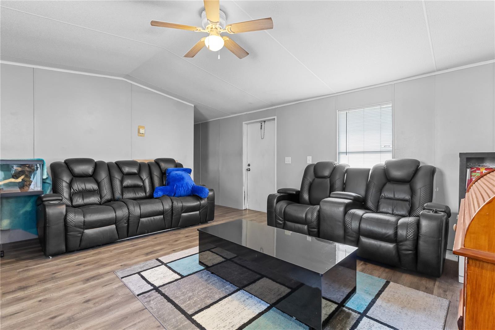 Image 7 of 26 For 1650 Lyman Hendry Road 2