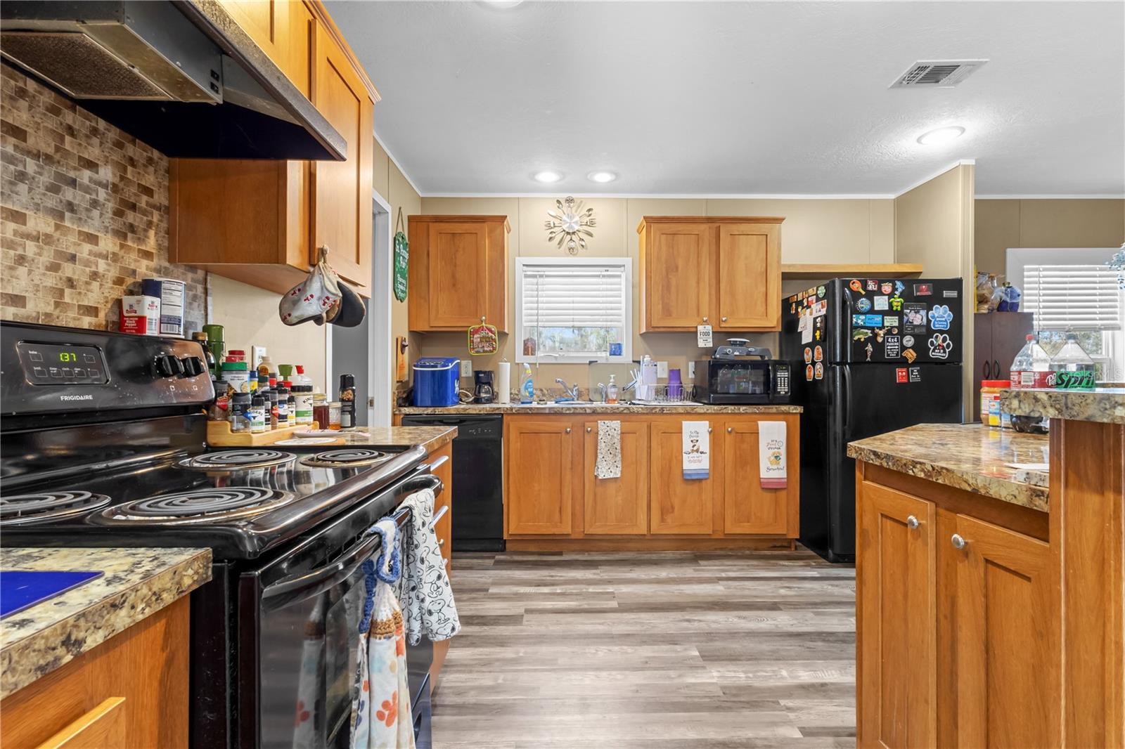 Image 11 of 30 For 1650 Lyman Hendry Road 1