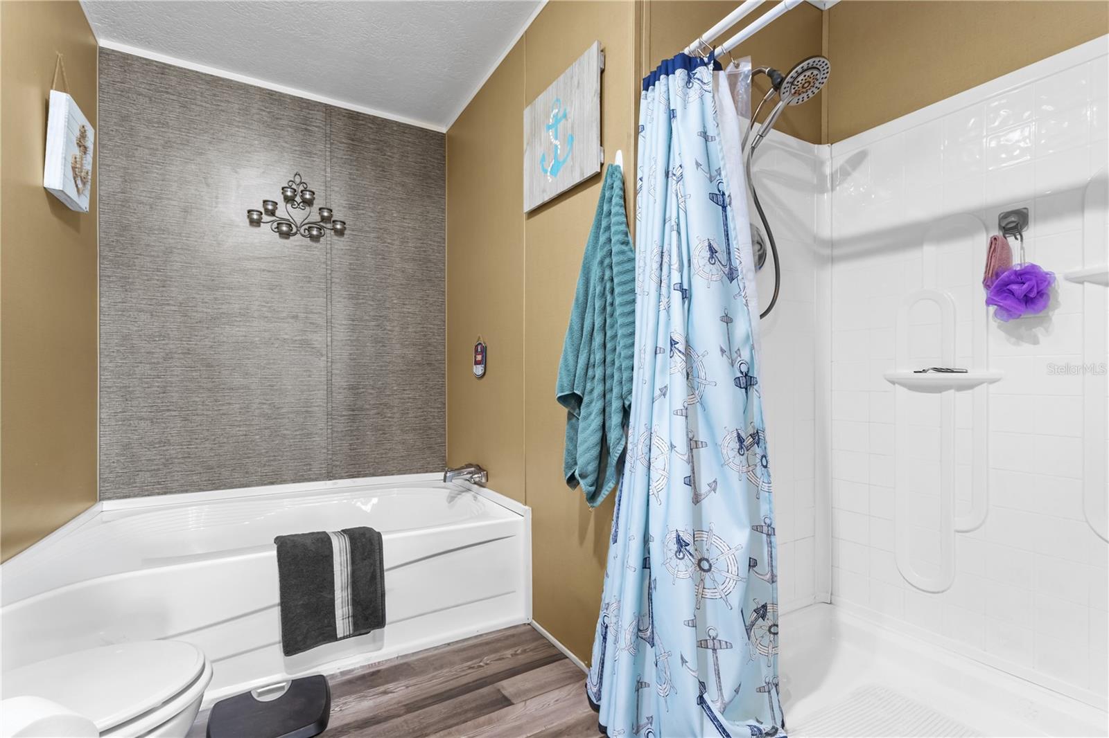 Image 9 of 30 For 1650 Lyman Hendry Road 1