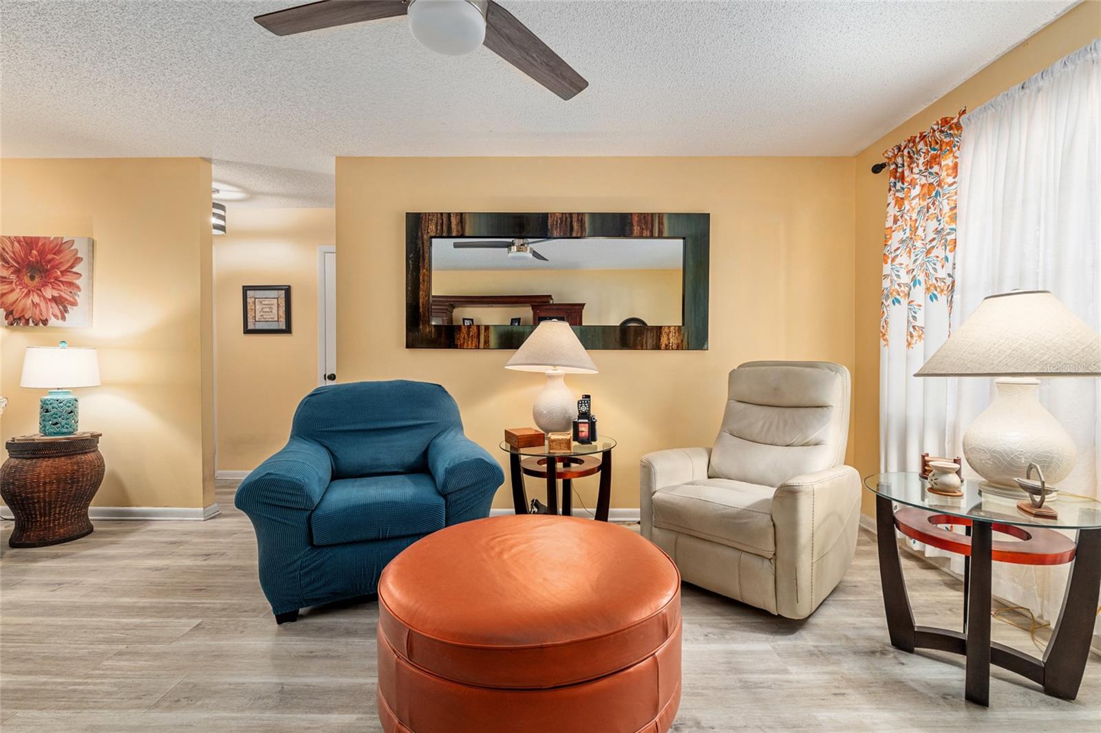 Image 14 of 62 For 8711 92nd Place D