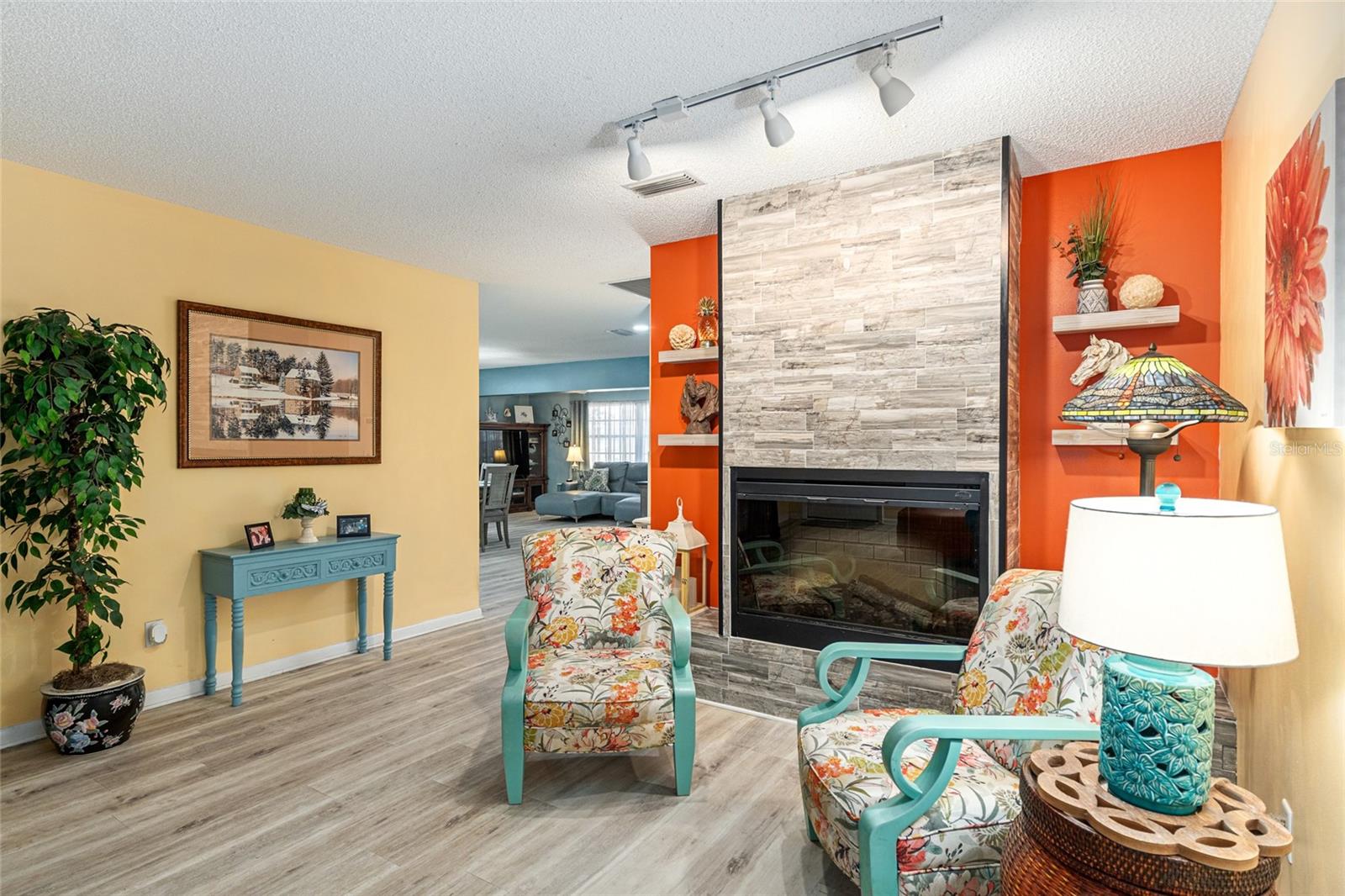 Image 18 of 62 For 8711 92nd Place D