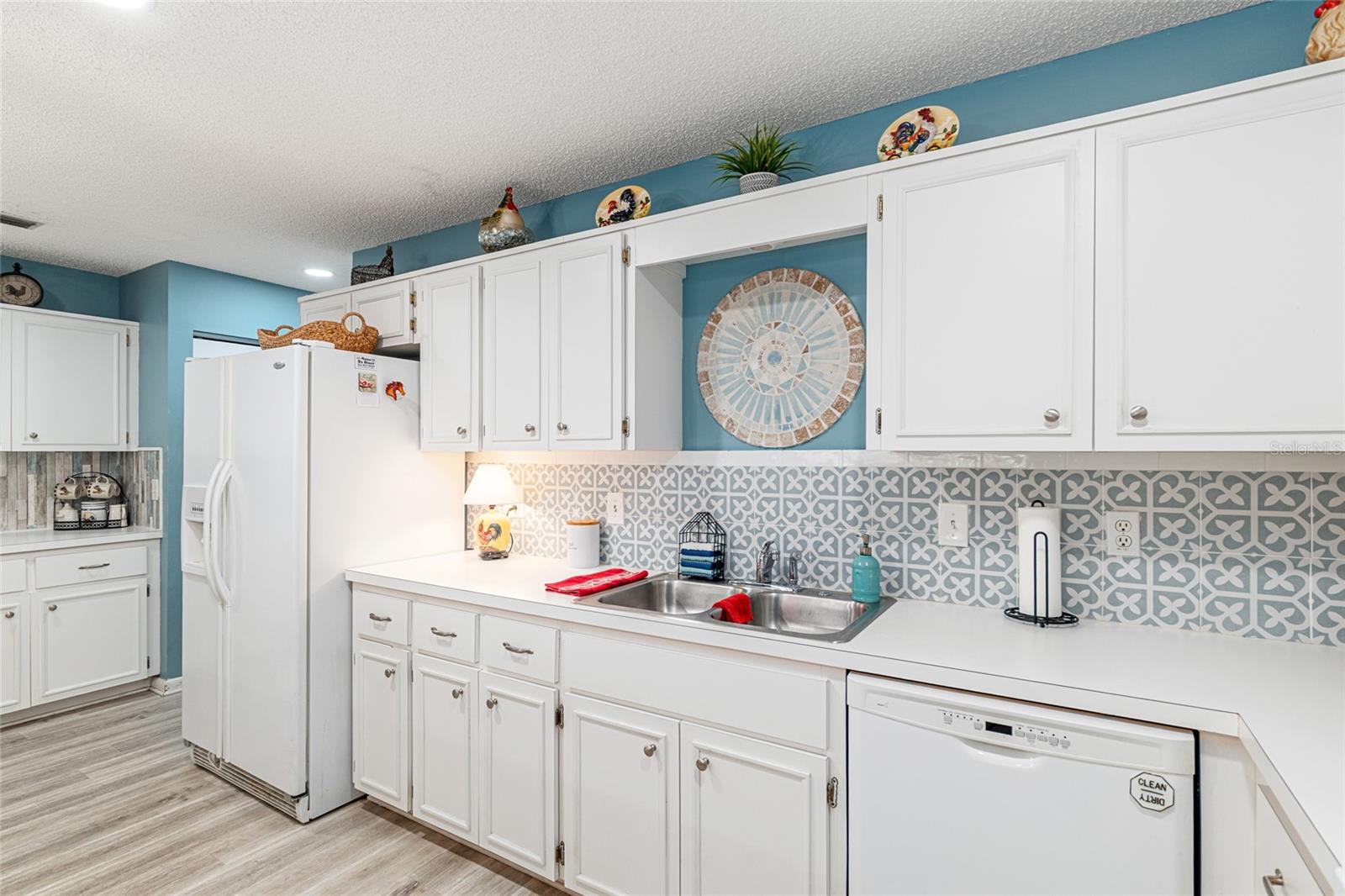 Image 26 of 62 For 8711 92nd Place D