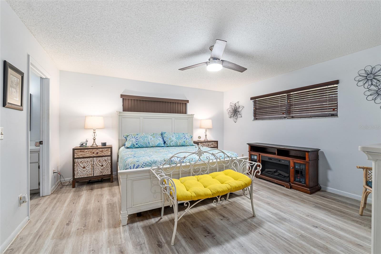 Image 39 of 62 For 8711 92nd Place D