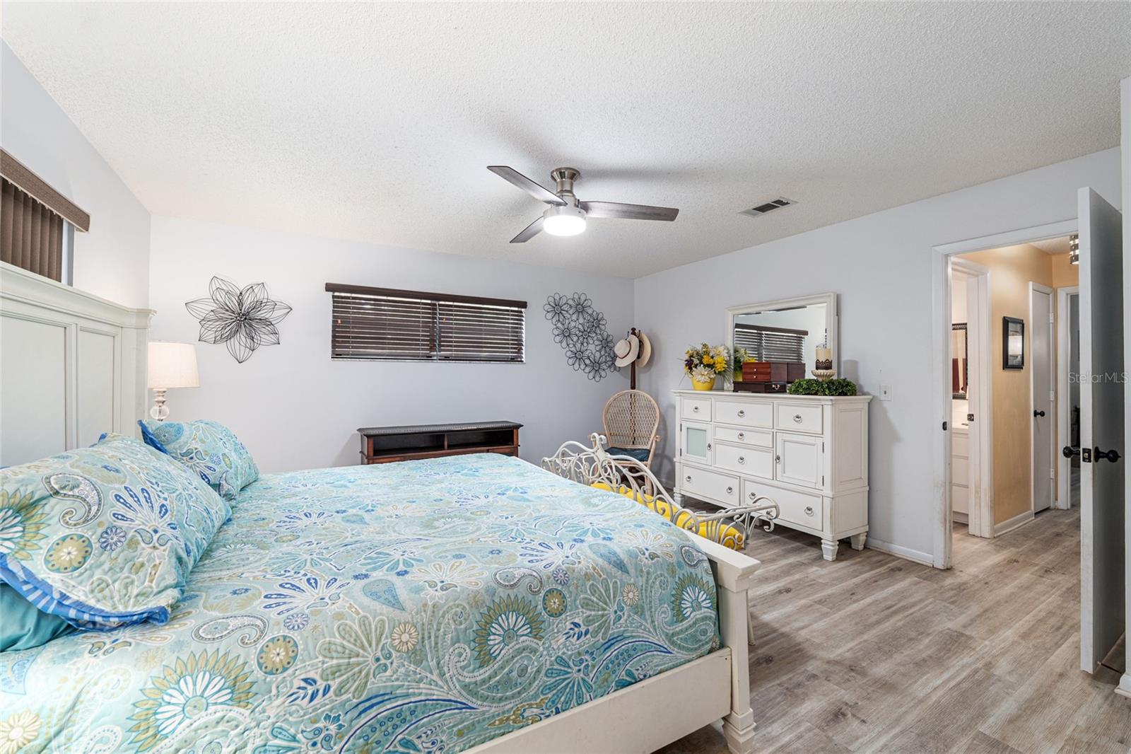 Image 41 of 62 For 8711 92nd Place D