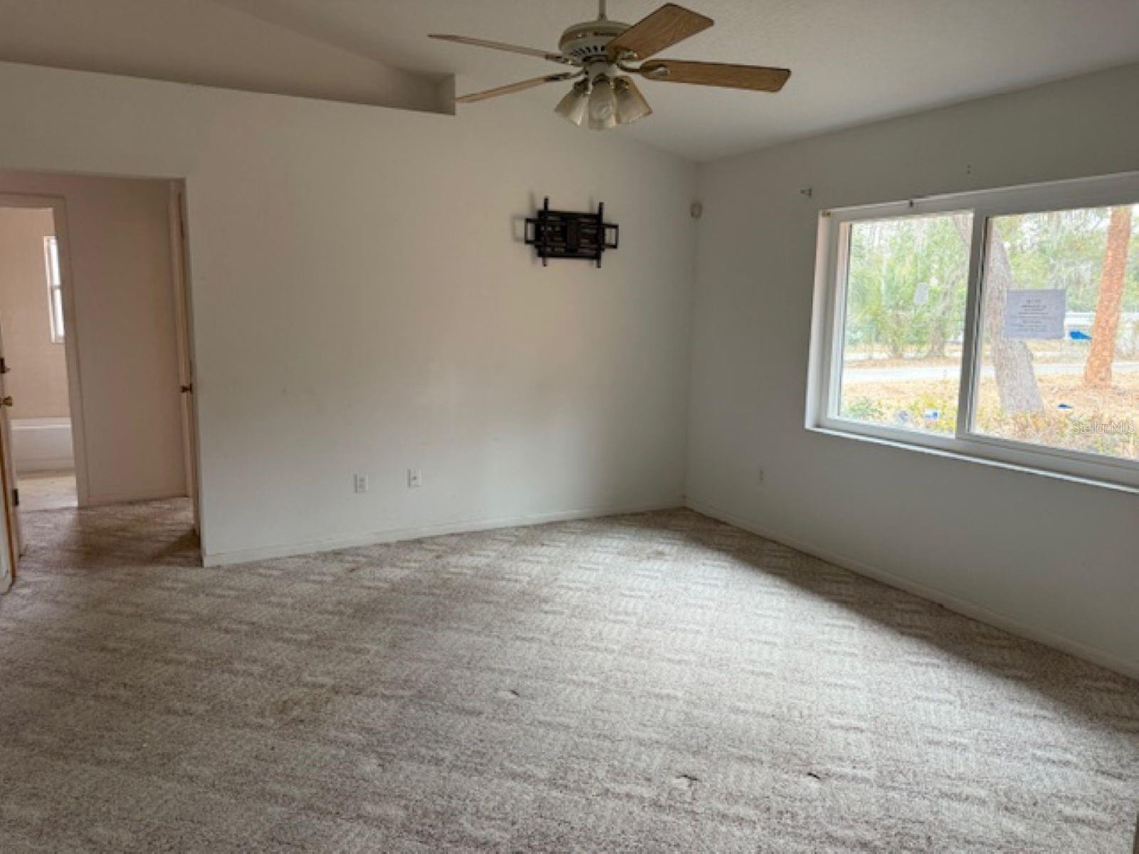 Image 7 of 15 For 2940 Brown Point