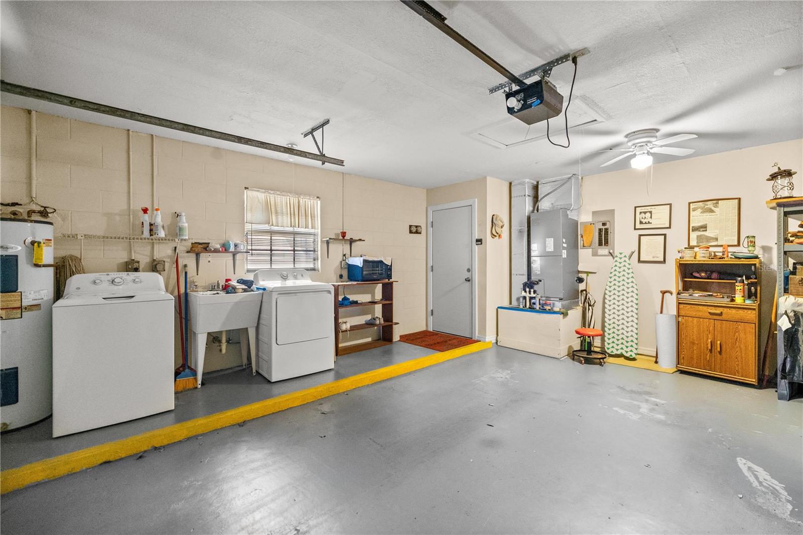 Image 24 of 33 For 3800 Silver Springs Boulevard 10