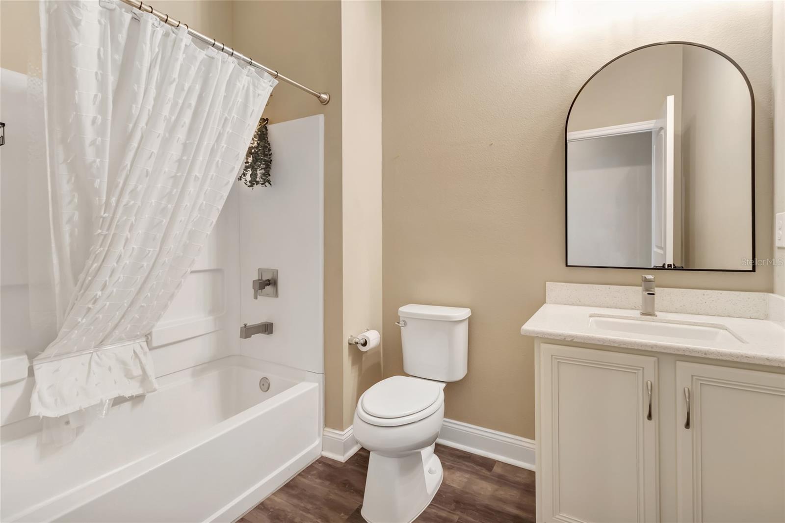 Image 4 of 21 For 549 Champion Ridge Drive