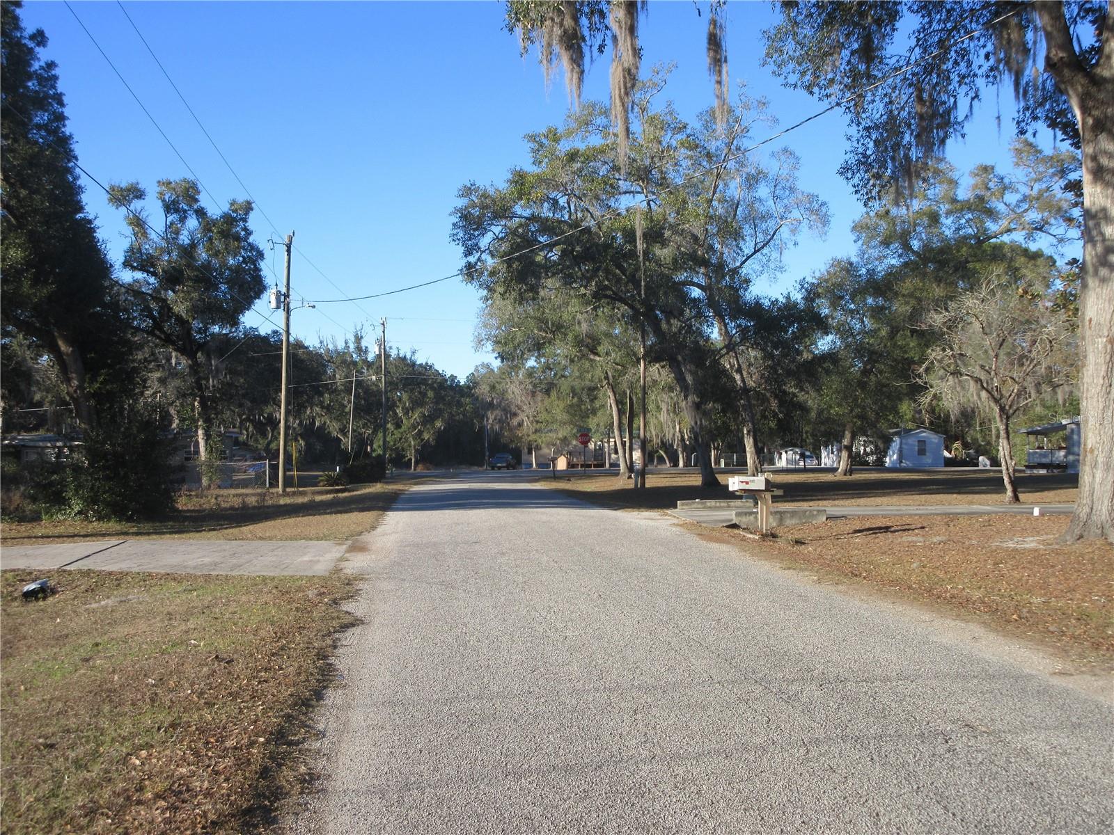 Image 22 of 91 For 1984 171st Court