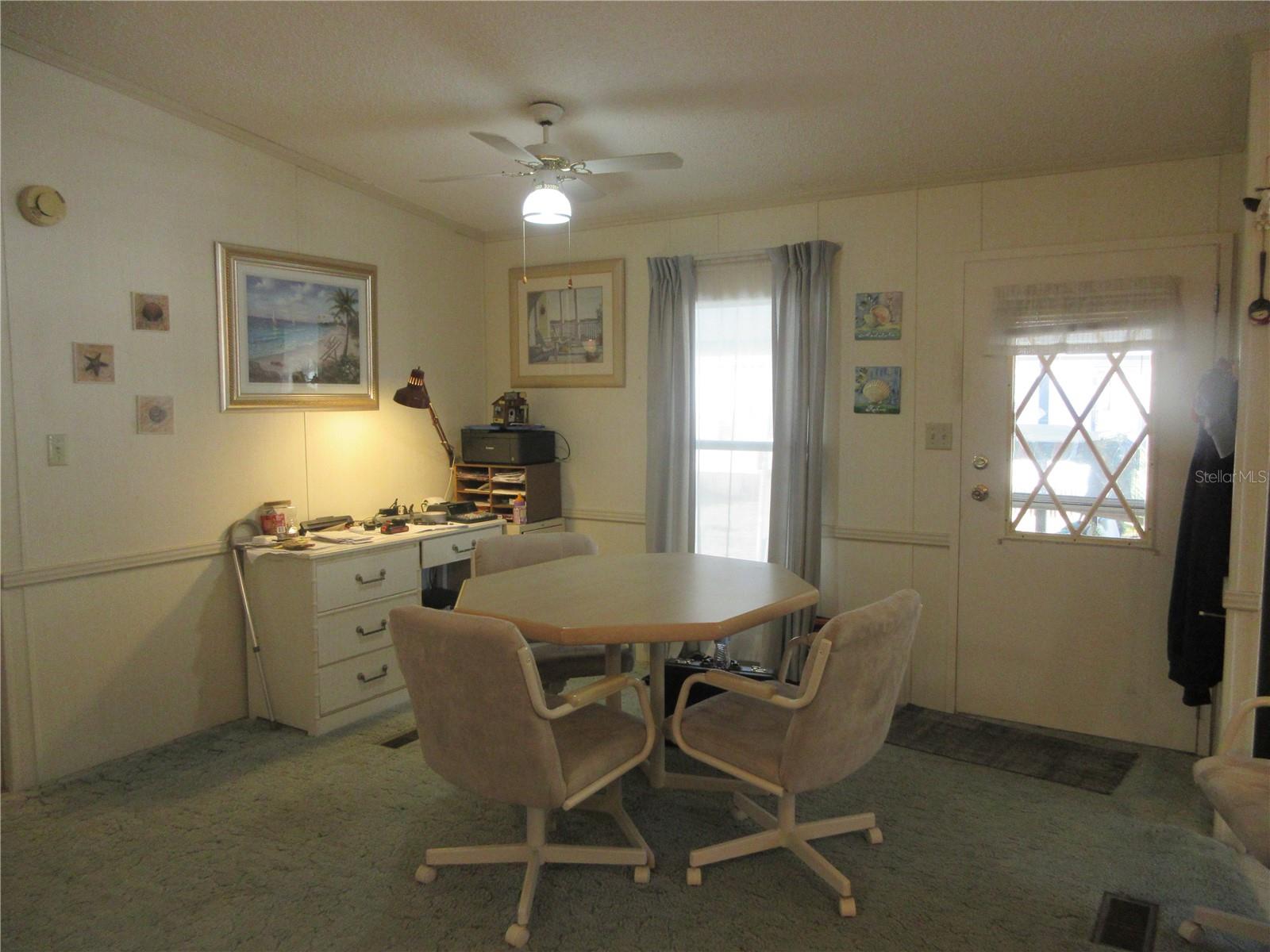 Image 27 of 91 For 1984 171st Court