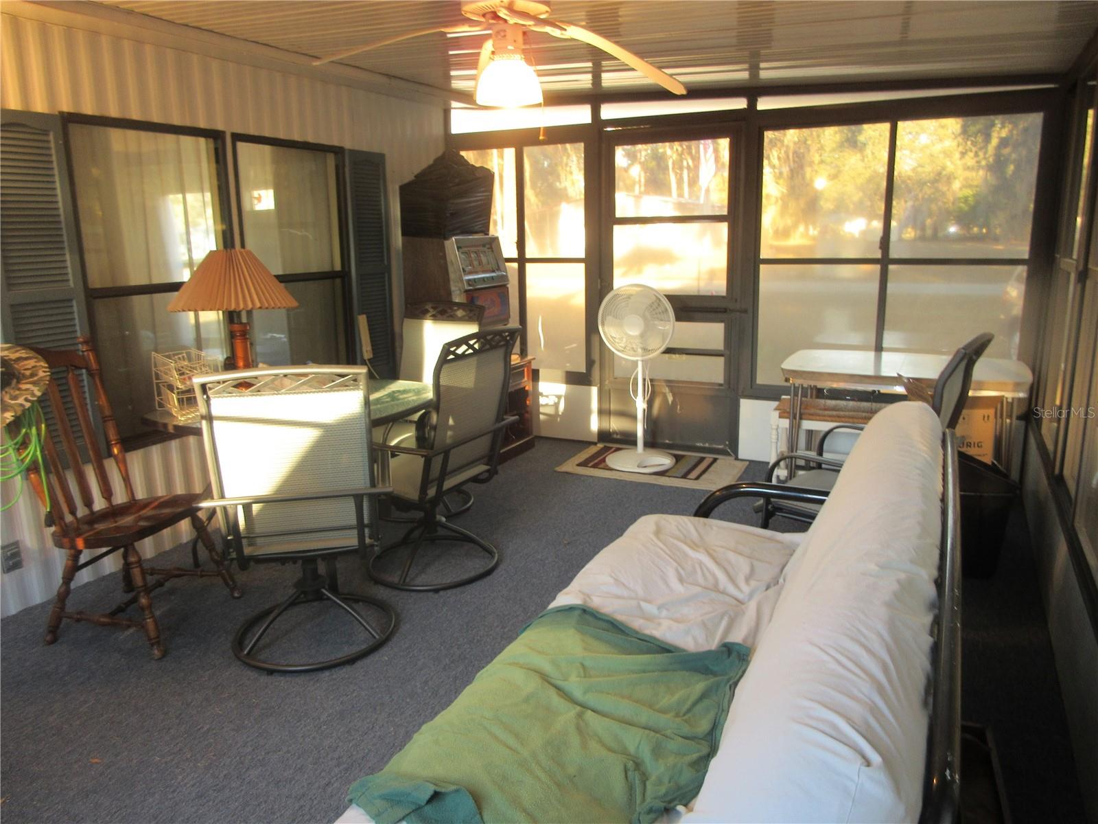 Image 32 of 91 For 1984 171st Court