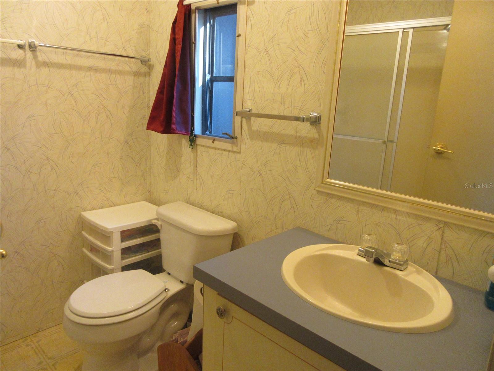 Image 39 of 91 For 1984 171st Court