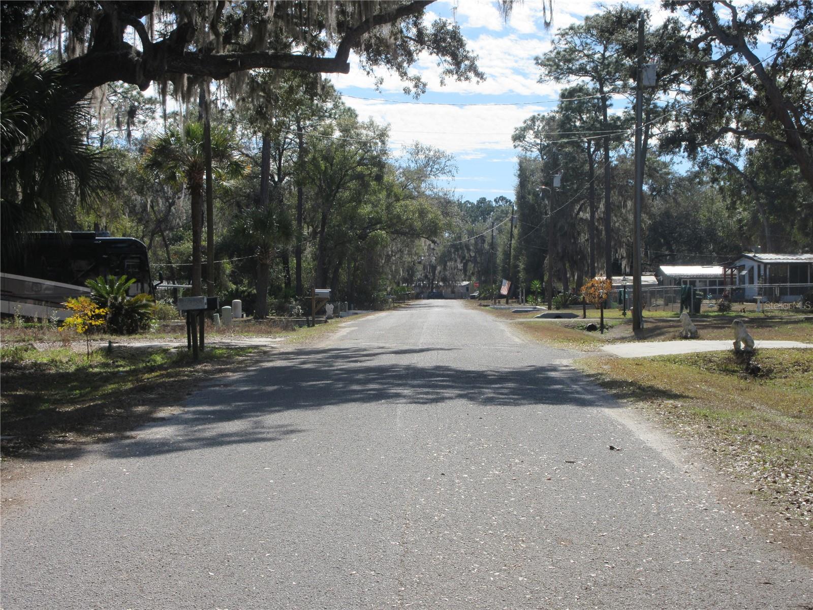 Image 52 of 91 For 1984 171st Court