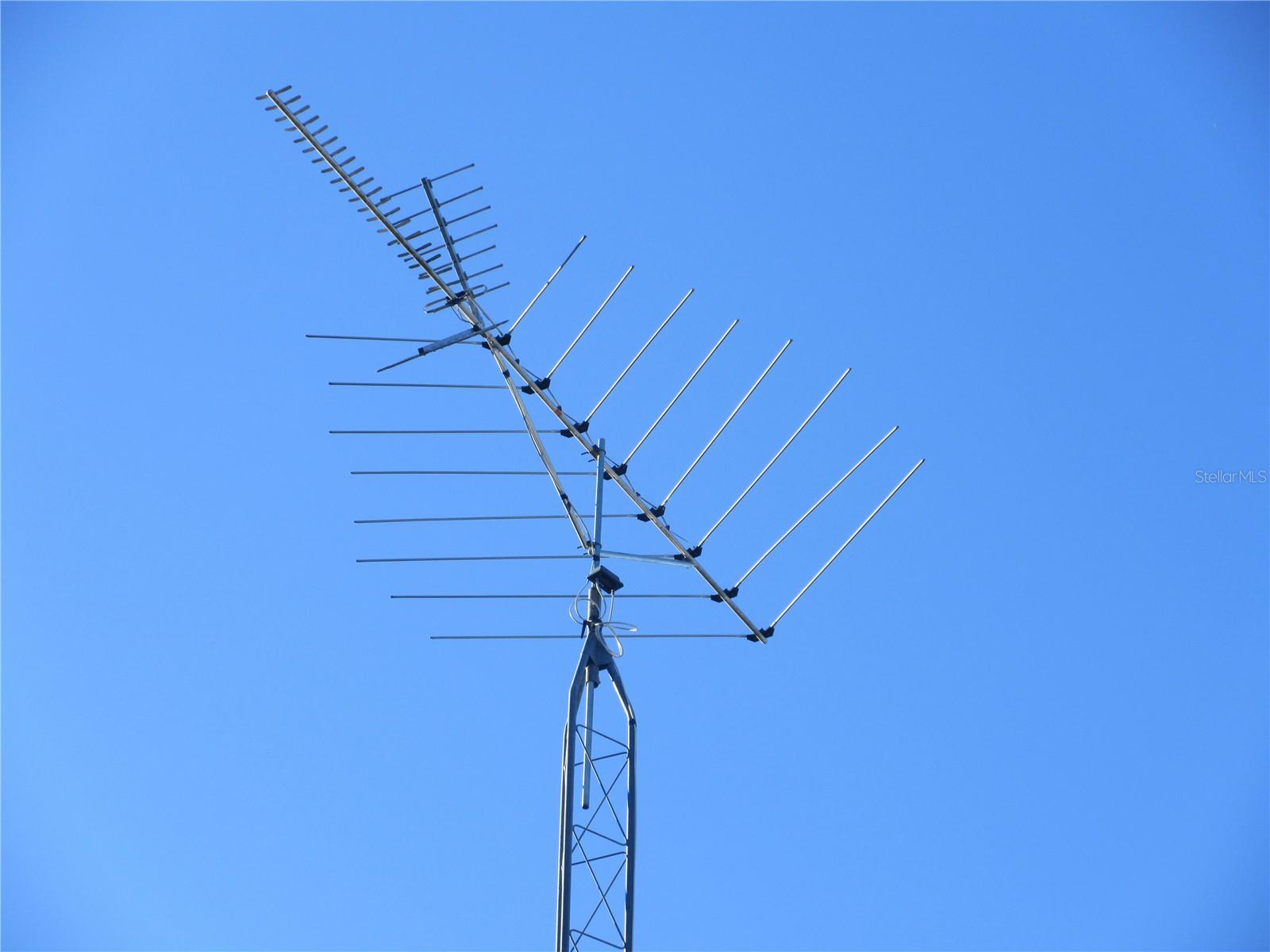 Image 7 of 91 For 1984 171st Court