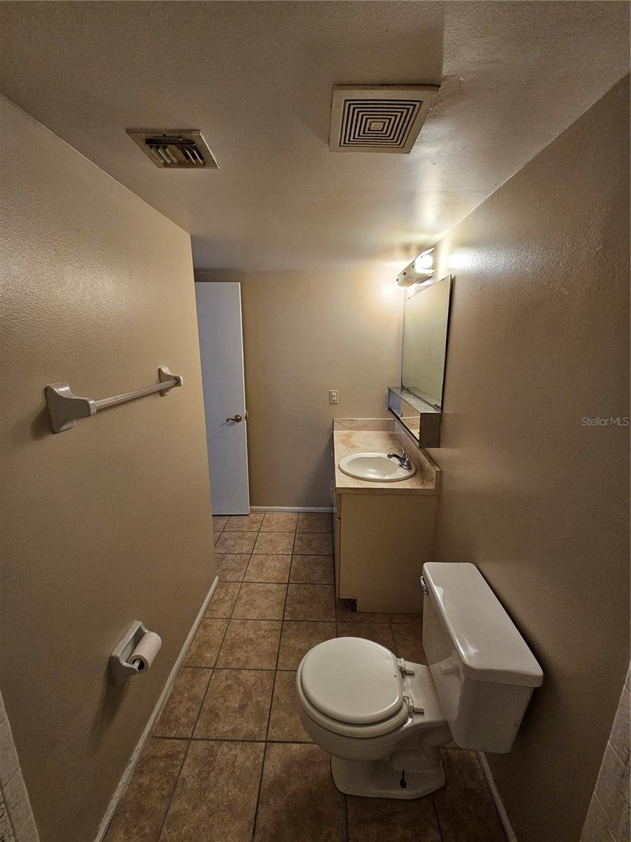 Image 17 of 18 For 8225 Fairways Circle F102