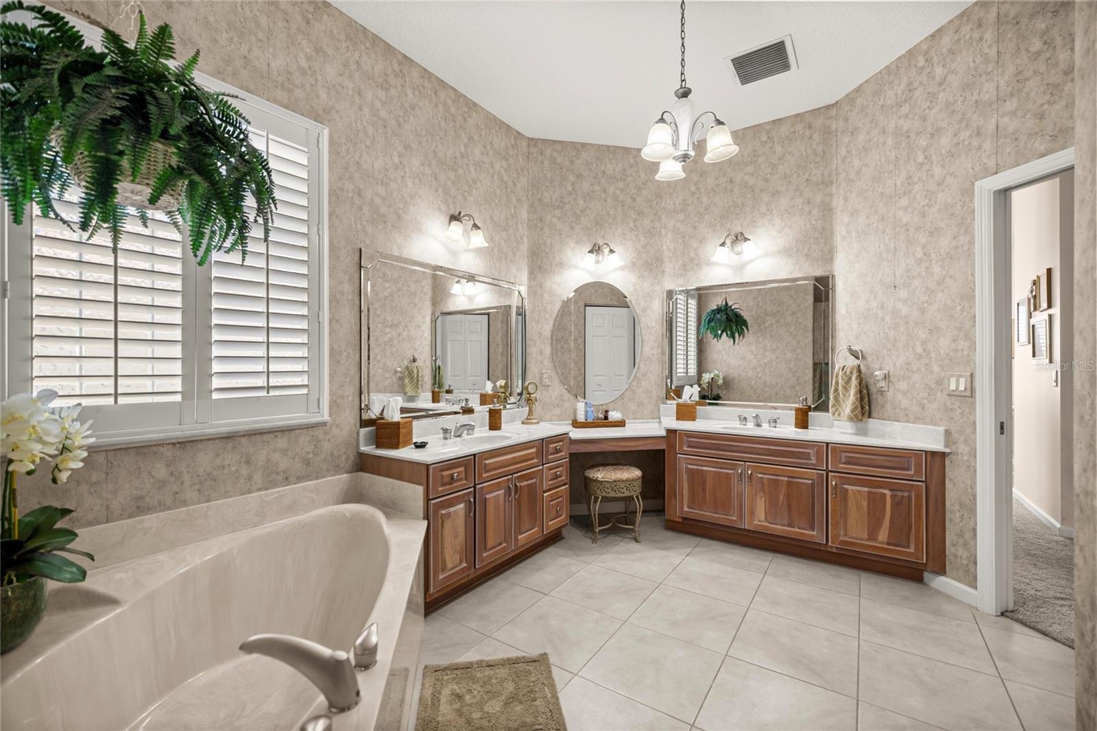 Image 22 of 40 For 5801 18th Street