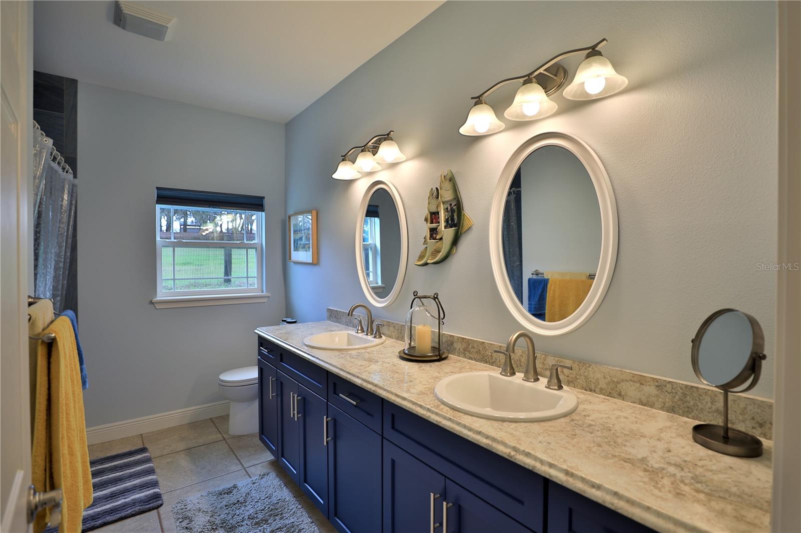 Image 20 of 52 For 9549 80th Avenue