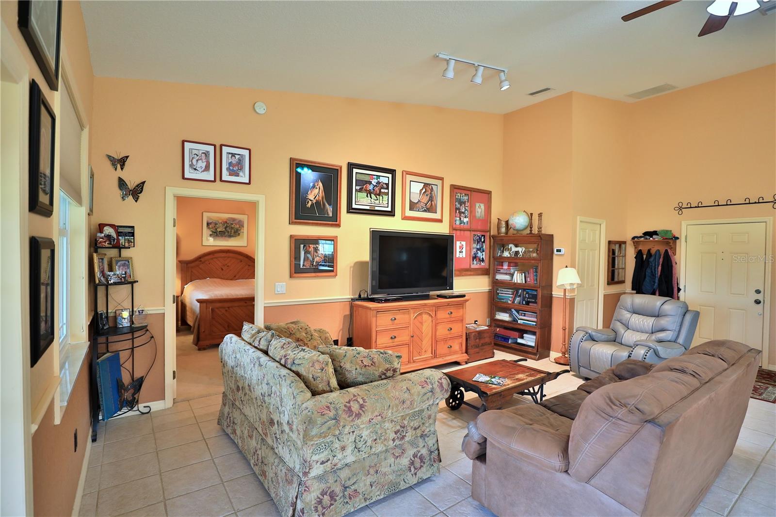 Image 32 of 52 For 9549 80th Avenue