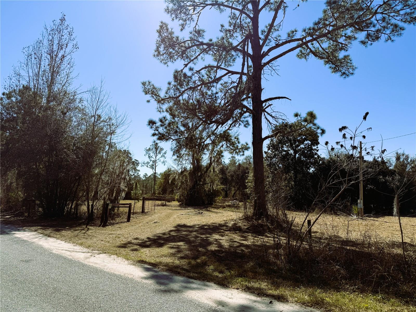 Image 16 of 21 For 7400 199th Street Road