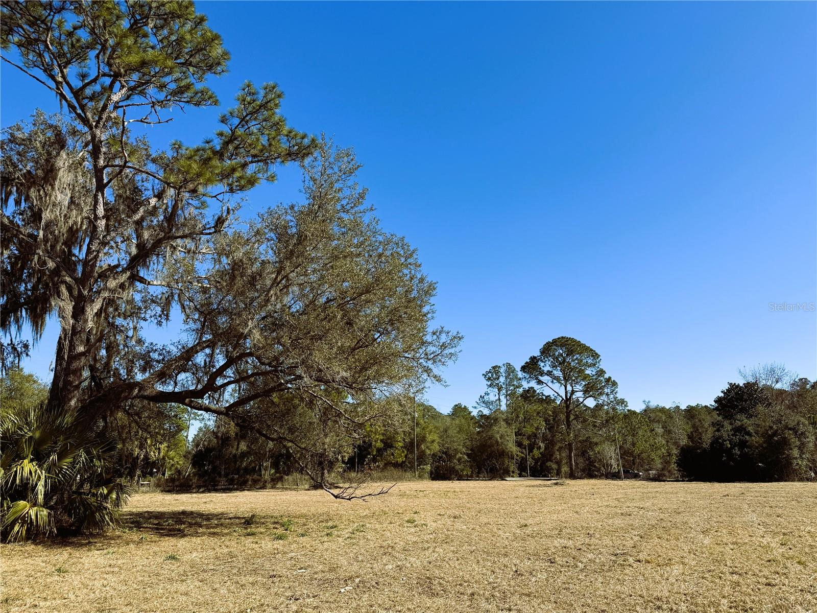 Image 8 of 21 For 7400 199th Street Road