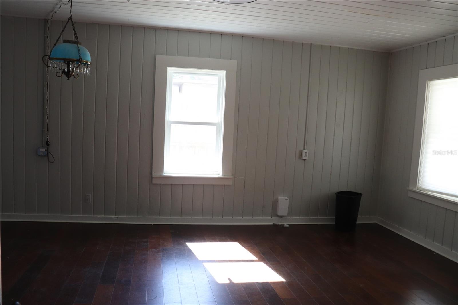 Image 18 of 23 For 119 1st Street