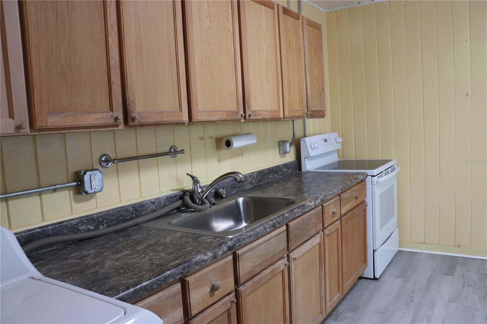 Image 7 of 23 For 119 1st Street