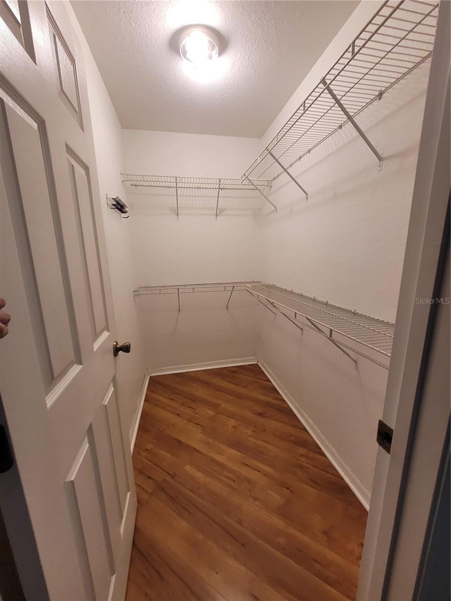 Image 16 of 26 For 5851 62nd Avenue