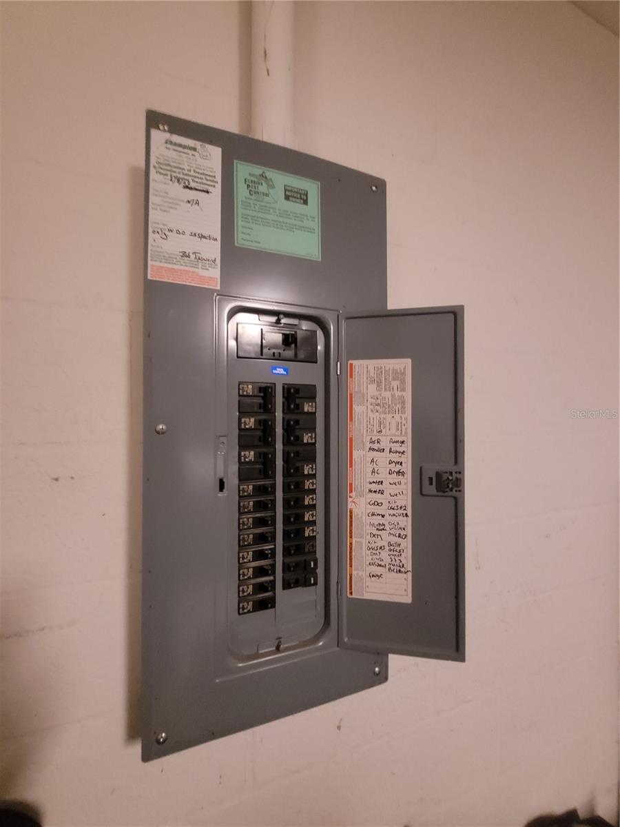 Image 20 of 26 For 5851 62nd Avenue