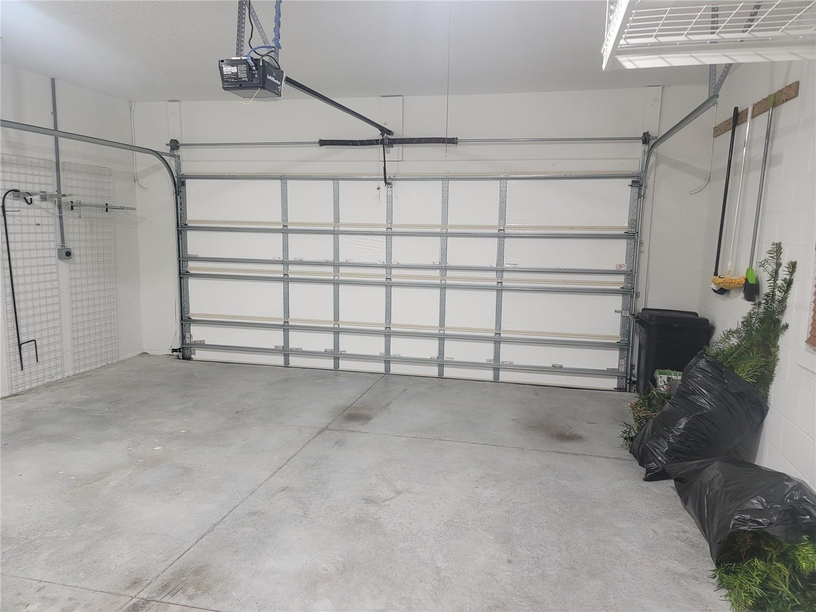 Image 22 of 27 For 7754 86th Loop