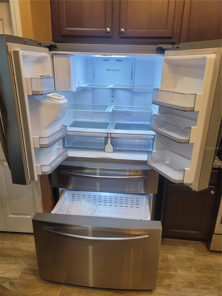 Image 9 of 27 For 7754 86th Loop