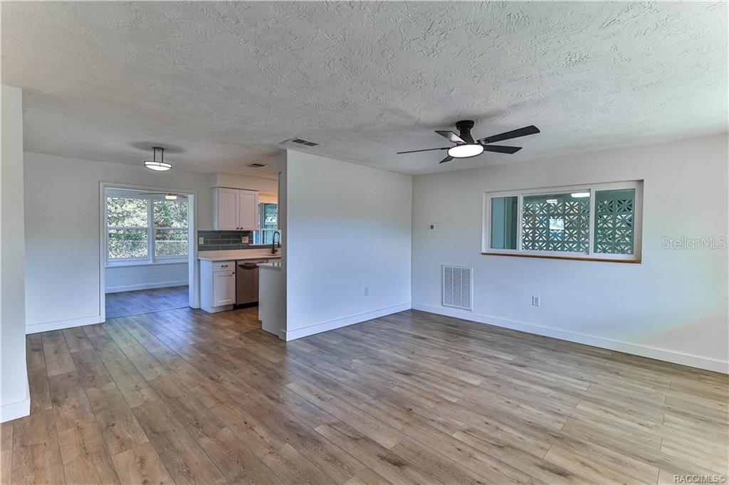 Image 2 of 33 For 9 James Court