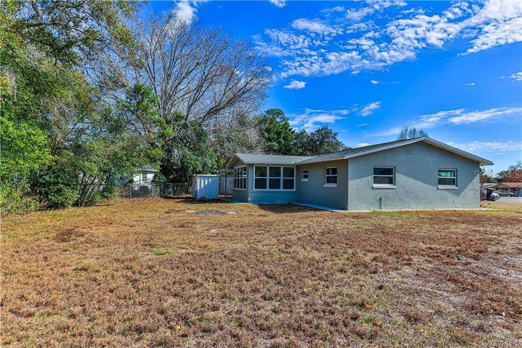 Image 30 of 33 For 9 James Court