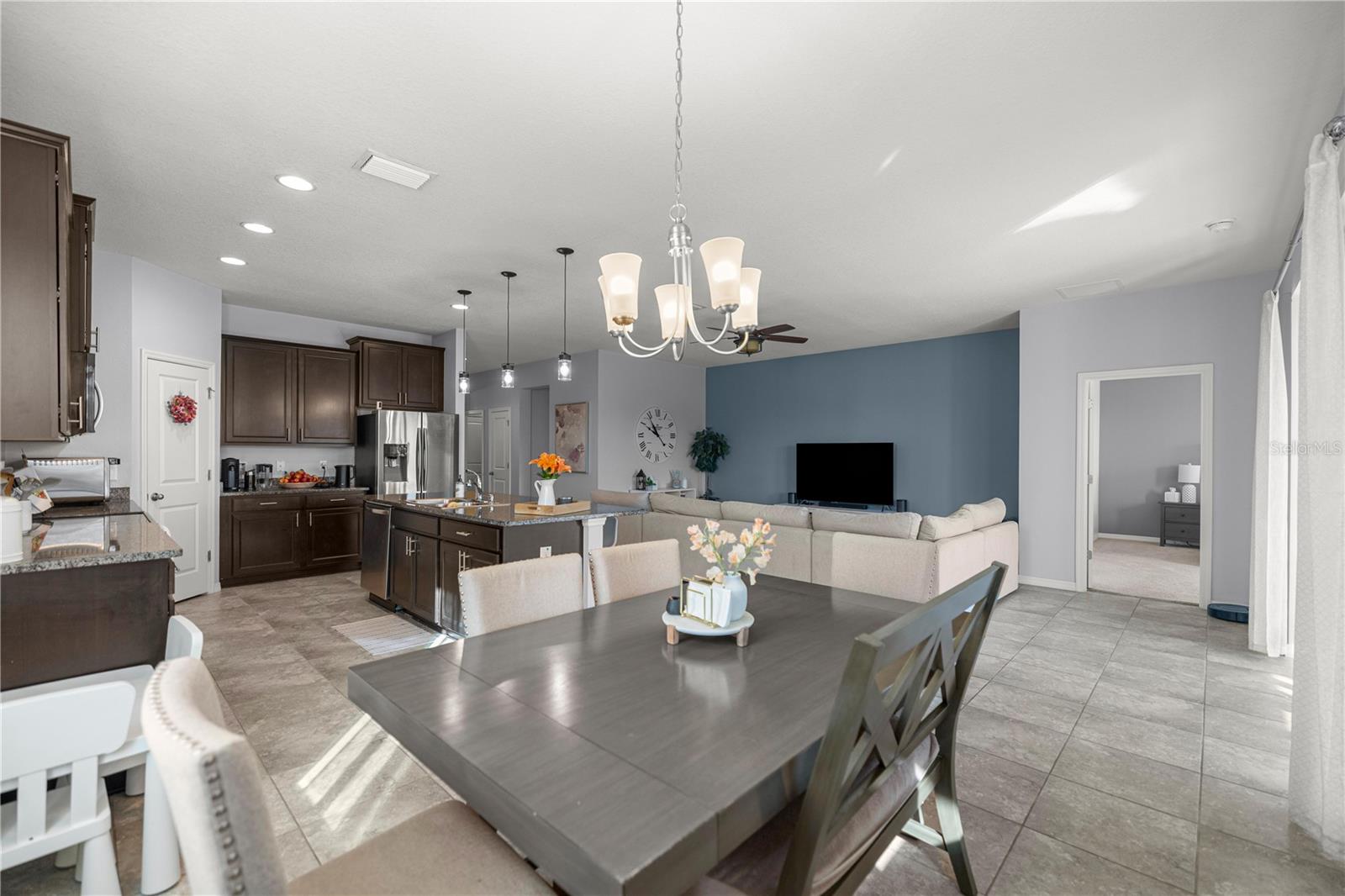 Image 7 of 24 For 5649 50th Avenue