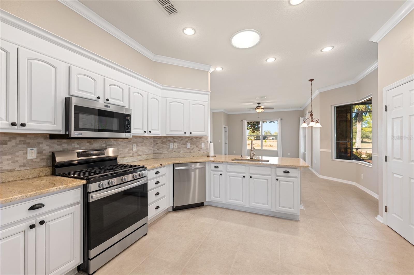 Image 32 of 68 For 8737 83rd Circle