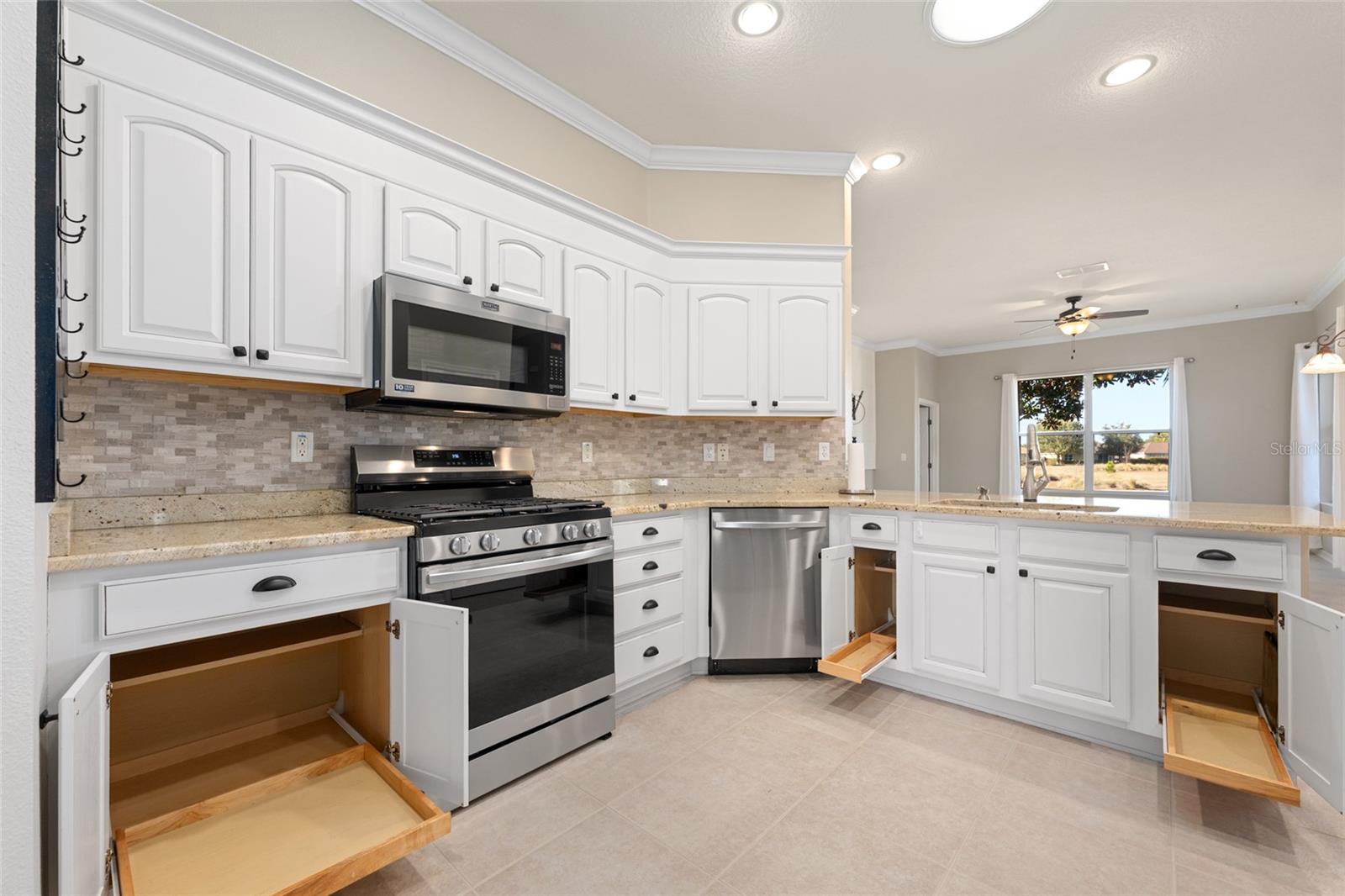 Image 33 of 68 For 8737 83rd Circle