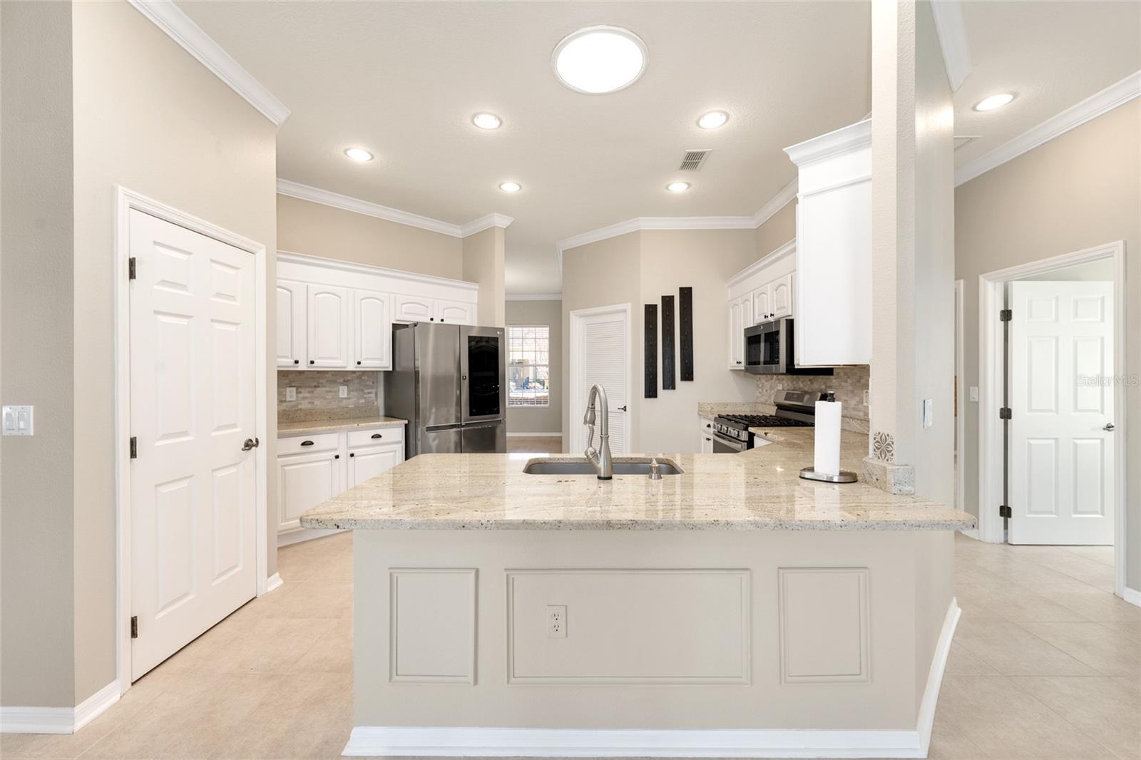 Image 35 of 68 For 8737 83rd Circle