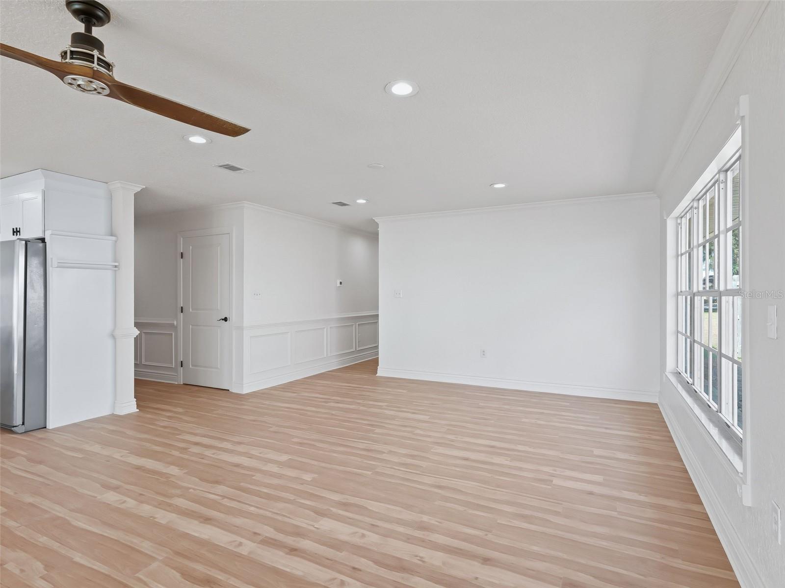 Image 7 of 40 For 10916 Timucuan Road