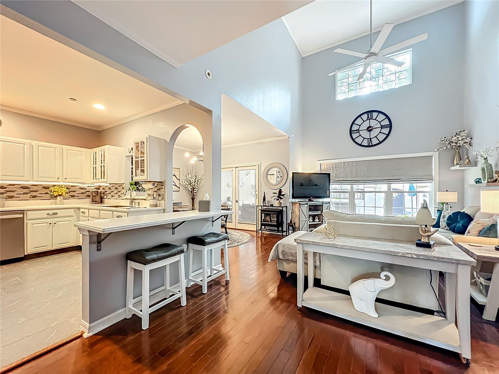 Image 5 of 55 For 1120 Avenida De Las Casas