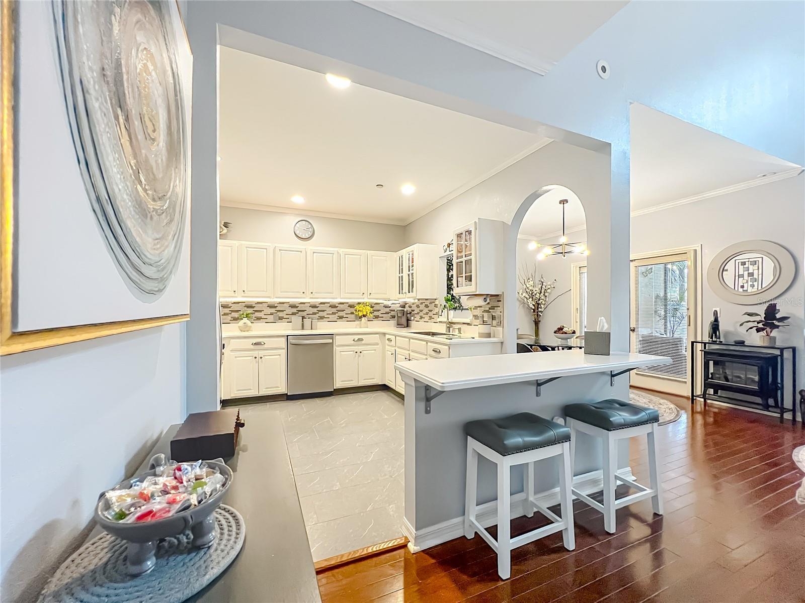 Image 6 of 55 For 1120 Avenida De Las Casas