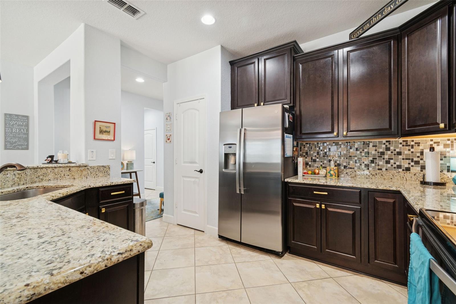 Image 11 of 43 For 9159 70th Loop