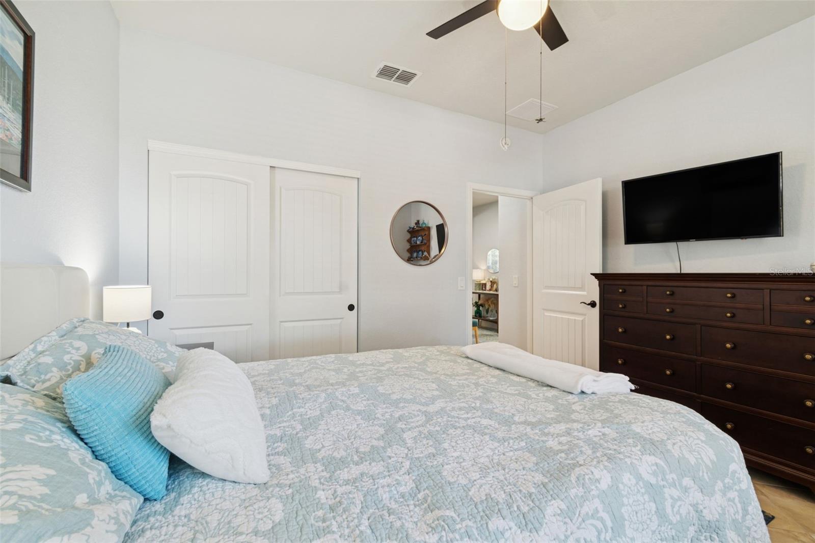 Image 20 of 43 For 9159 70th Loop