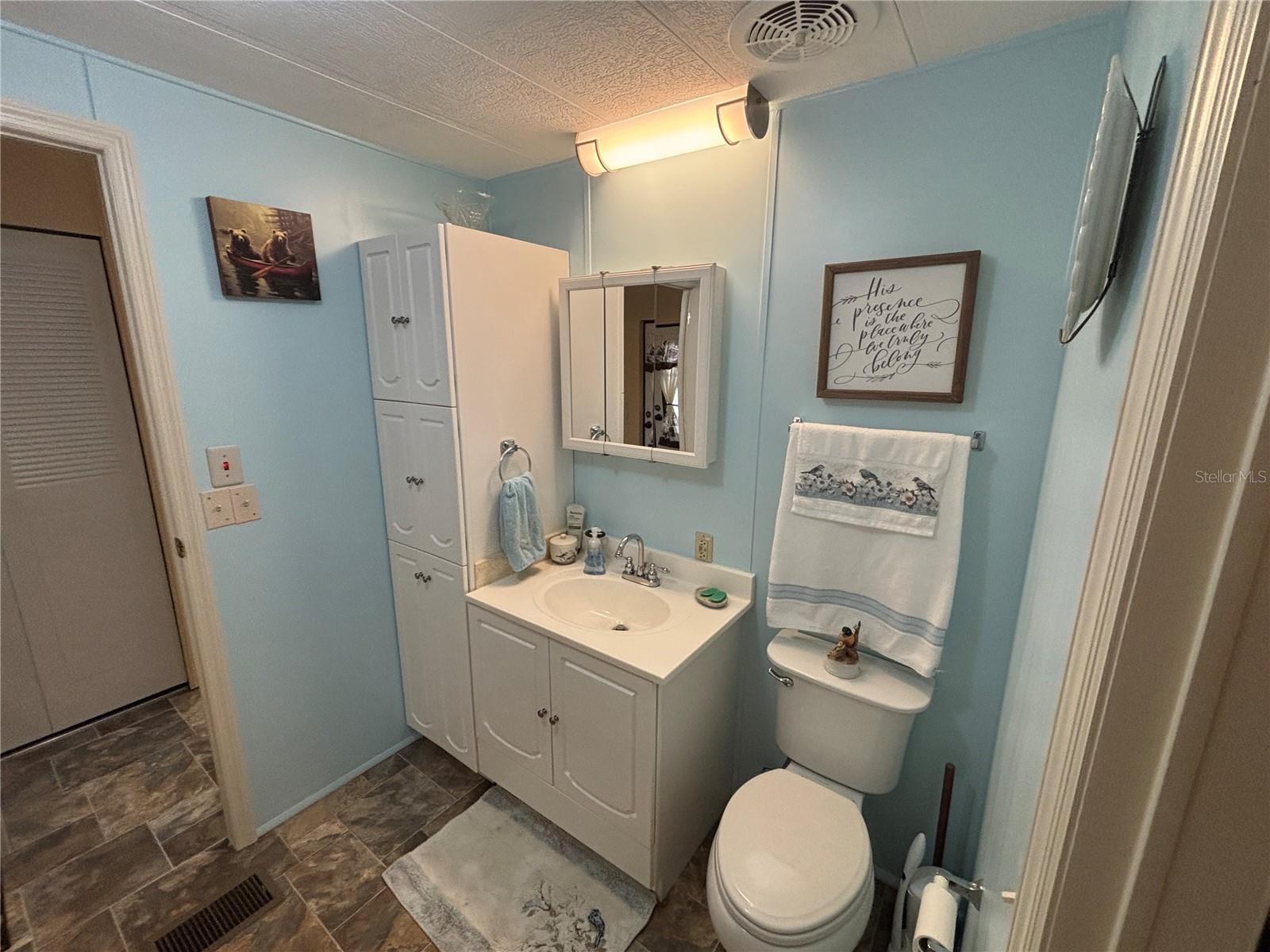 Image 17 of 28 For 18410 58th Street