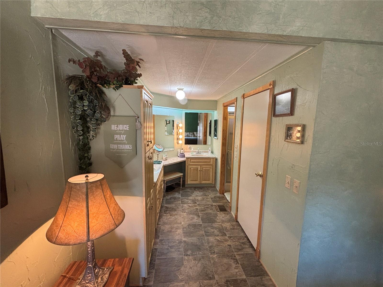 Image 23 of 28 For 18410 58th Street