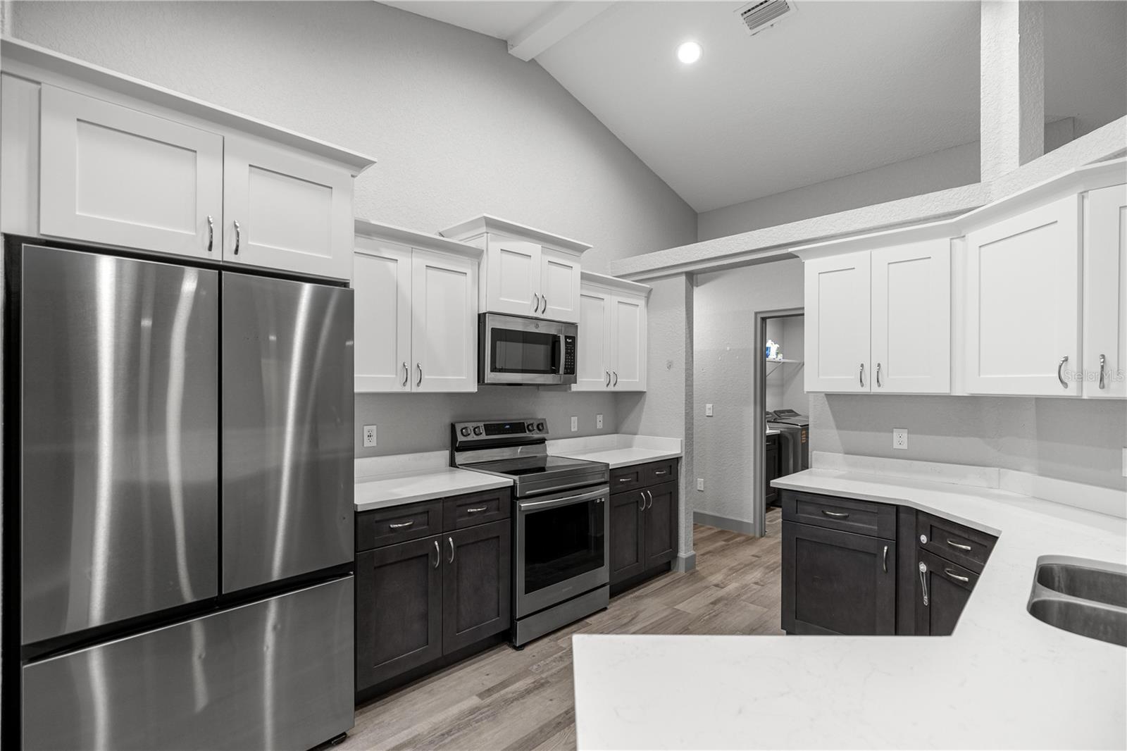 Image 16 of 59 For 10377 186th Avenue