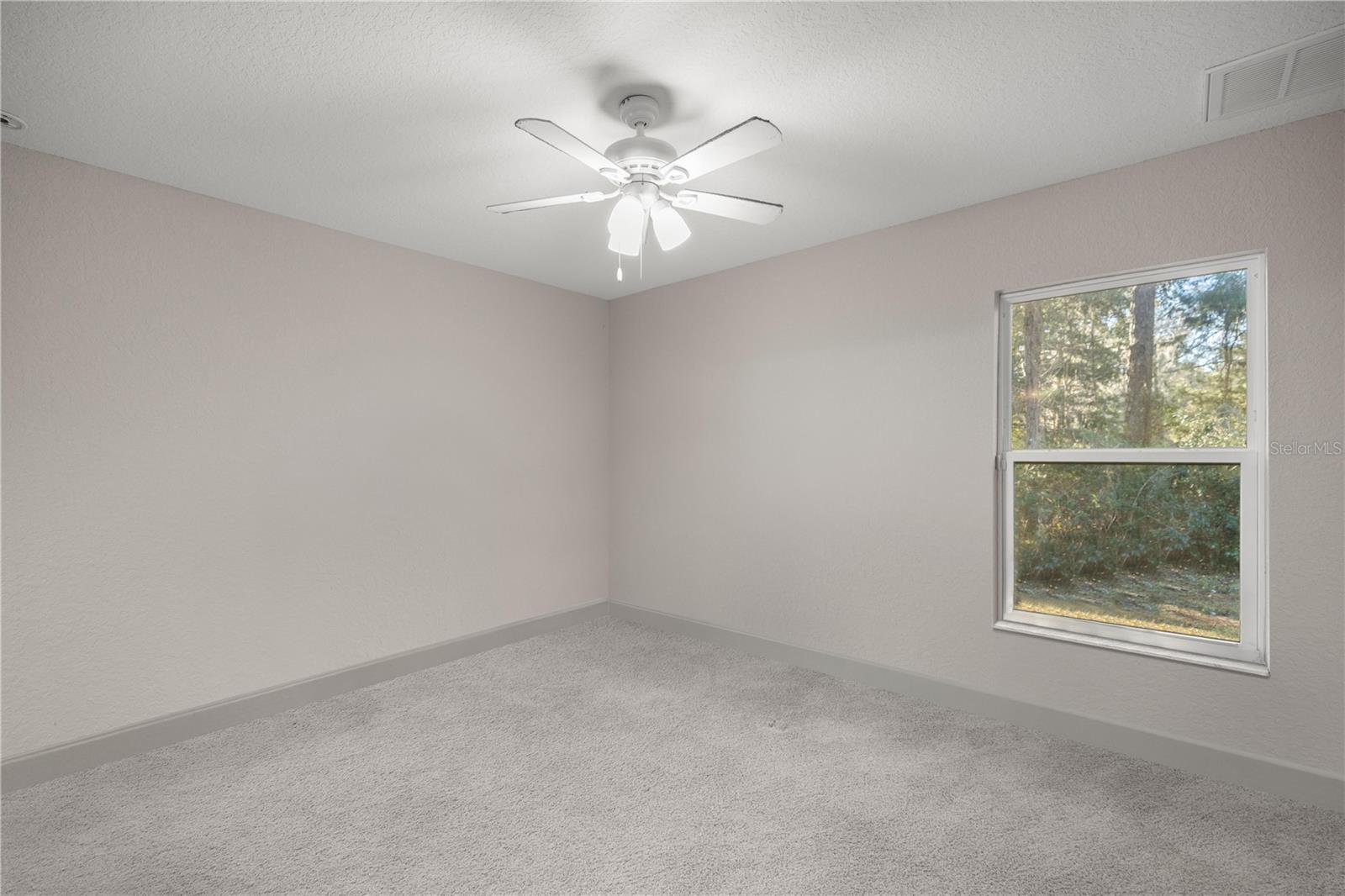 Image 29 of 59 For 10377 186th Avenue