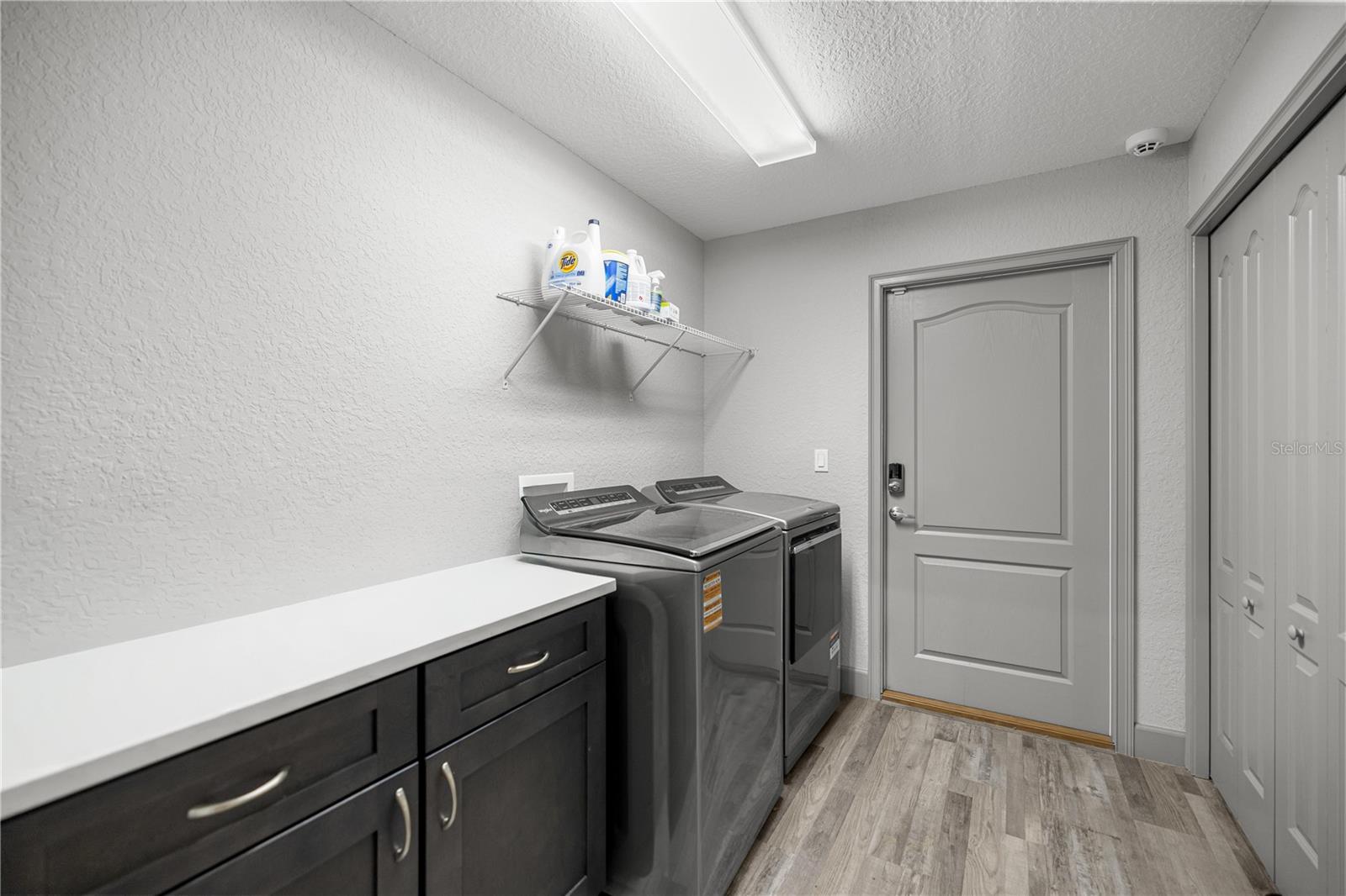 Image 33 of 59 For 10377 186th Avenue