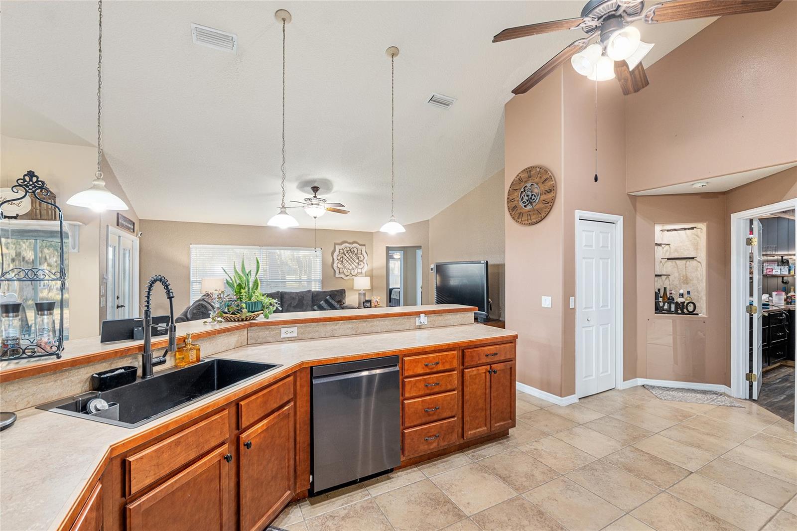 Image 29 of 60 For 3300 45th Avenue