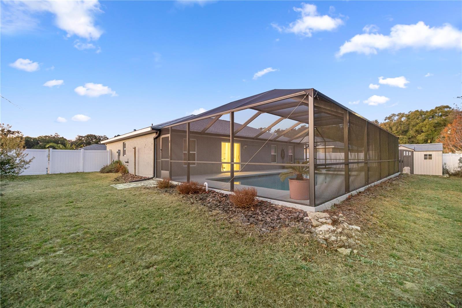 Image 20 of 22 For 1453 161st Place