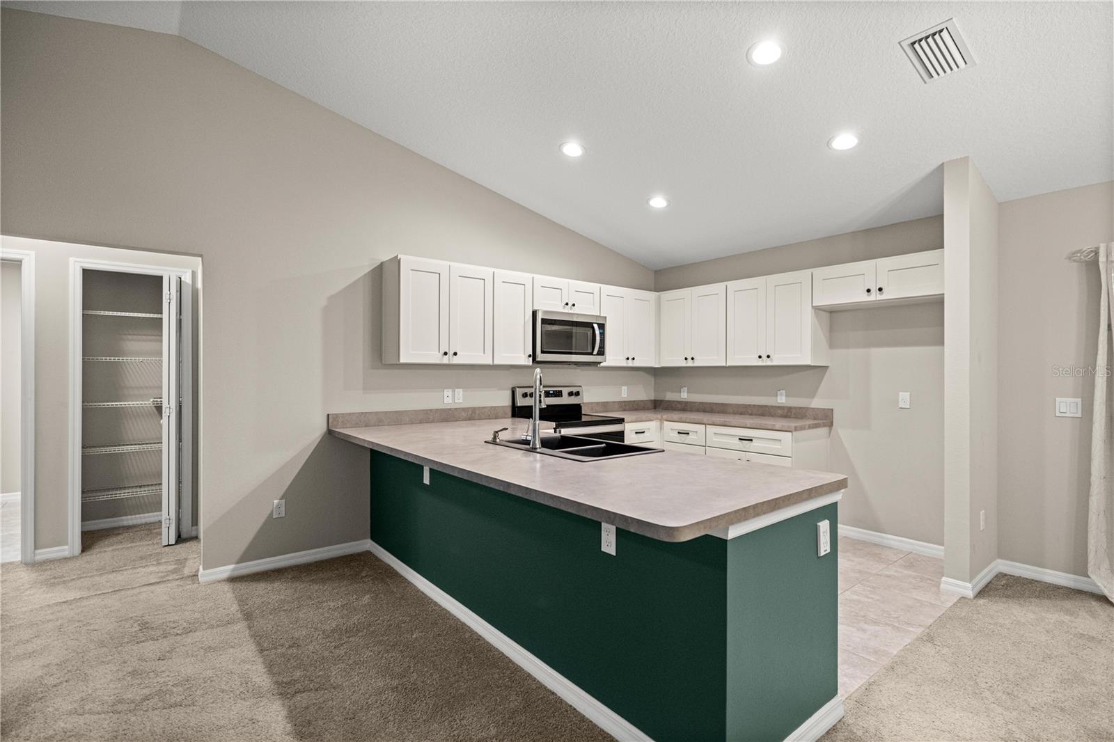 Image 6 of 22 For 1453 161st Place