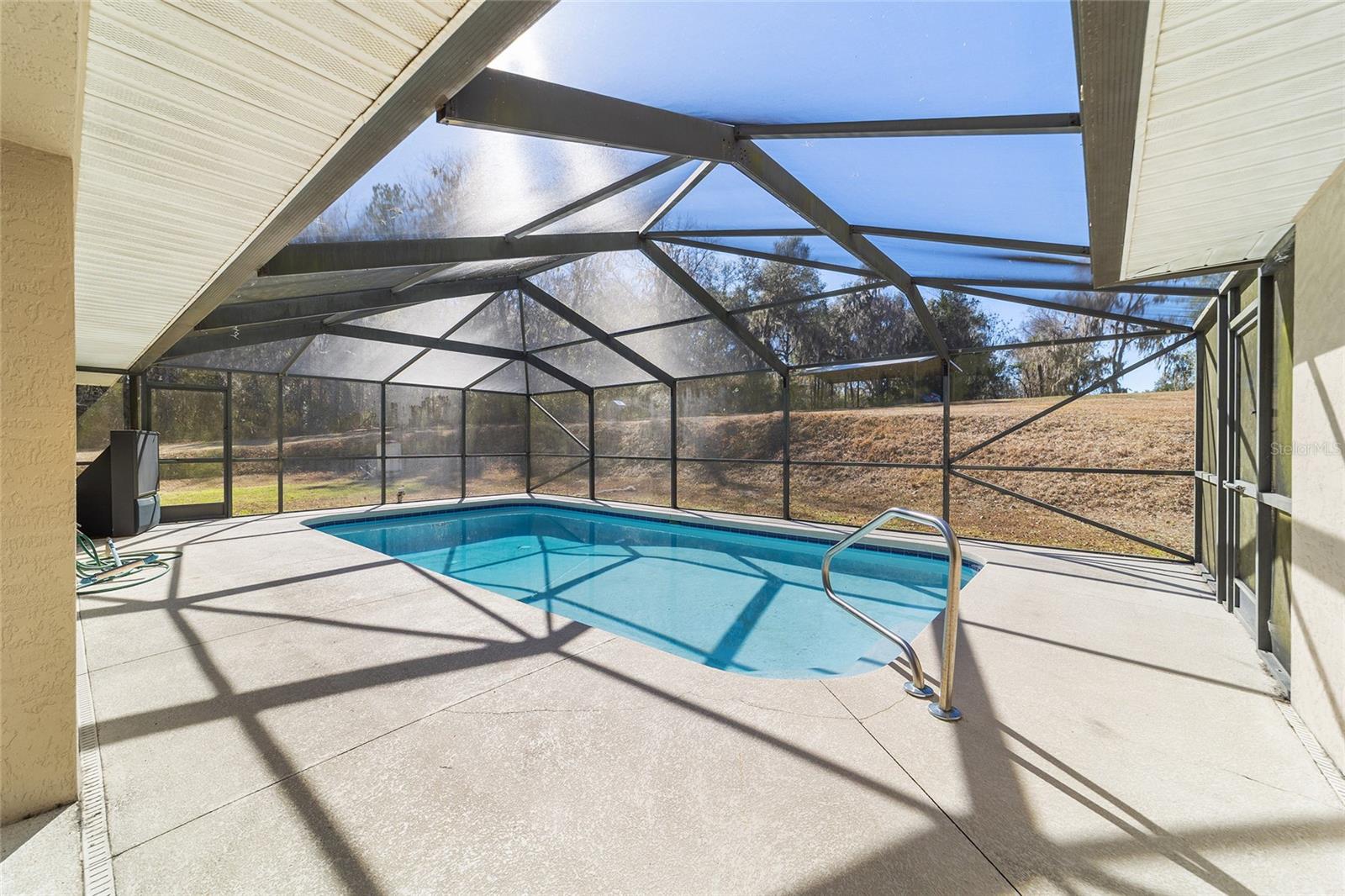 Image 54 of 70 For 13100 30th Court