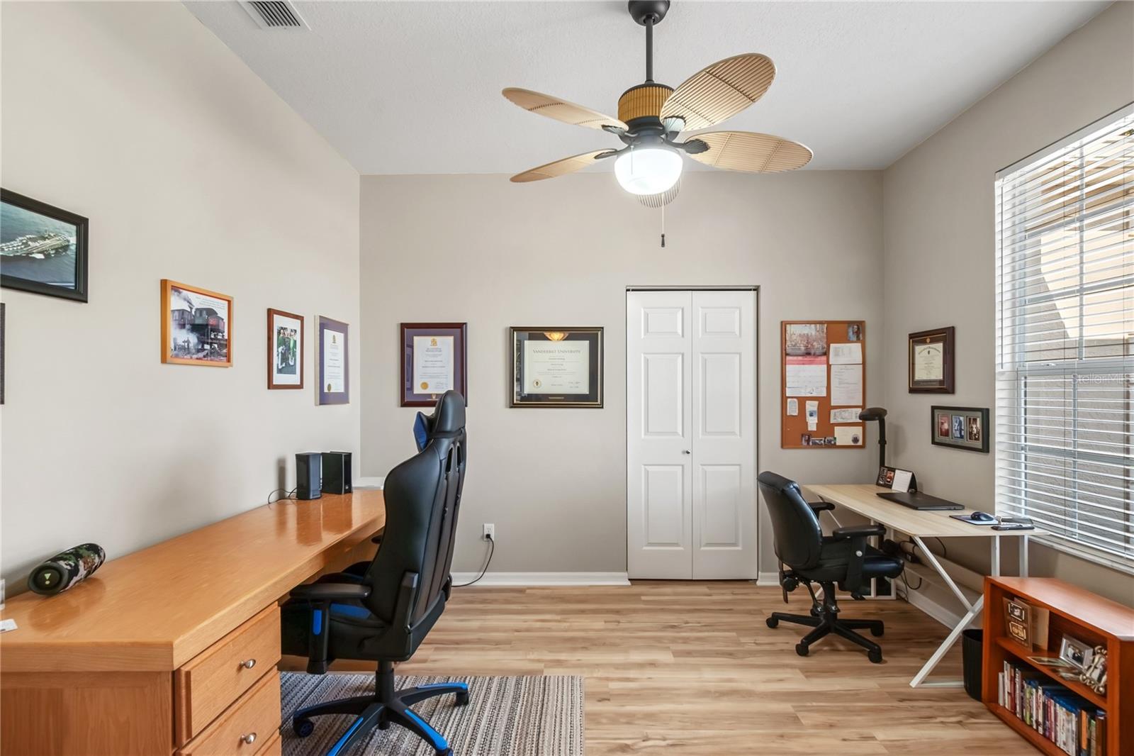 Image 21 of 46 For 9300 90th Street